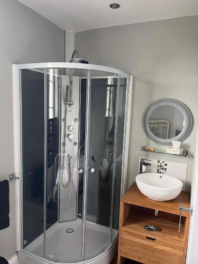 Bed and Breakfast Le Relais D'Aulnay Aulnay  Exterior foto